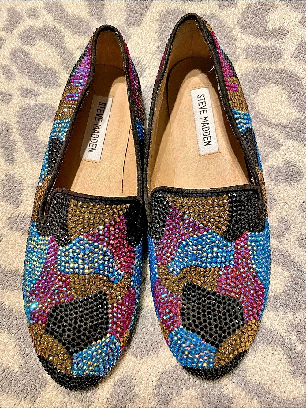 Steve Madden Embellished Geometric Flats in Black & Blue